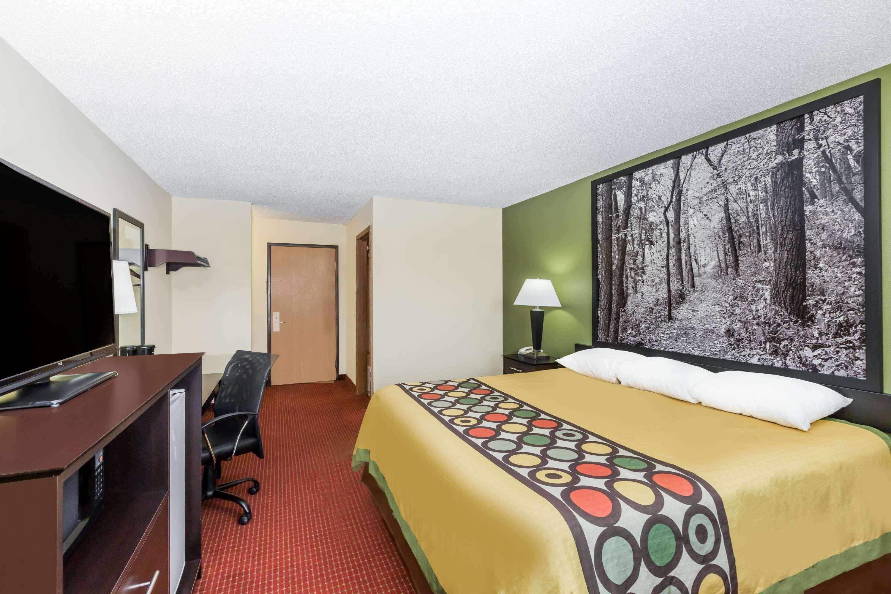 Super 8 By Wyndham Grinnell Ia Exteriér fotografie