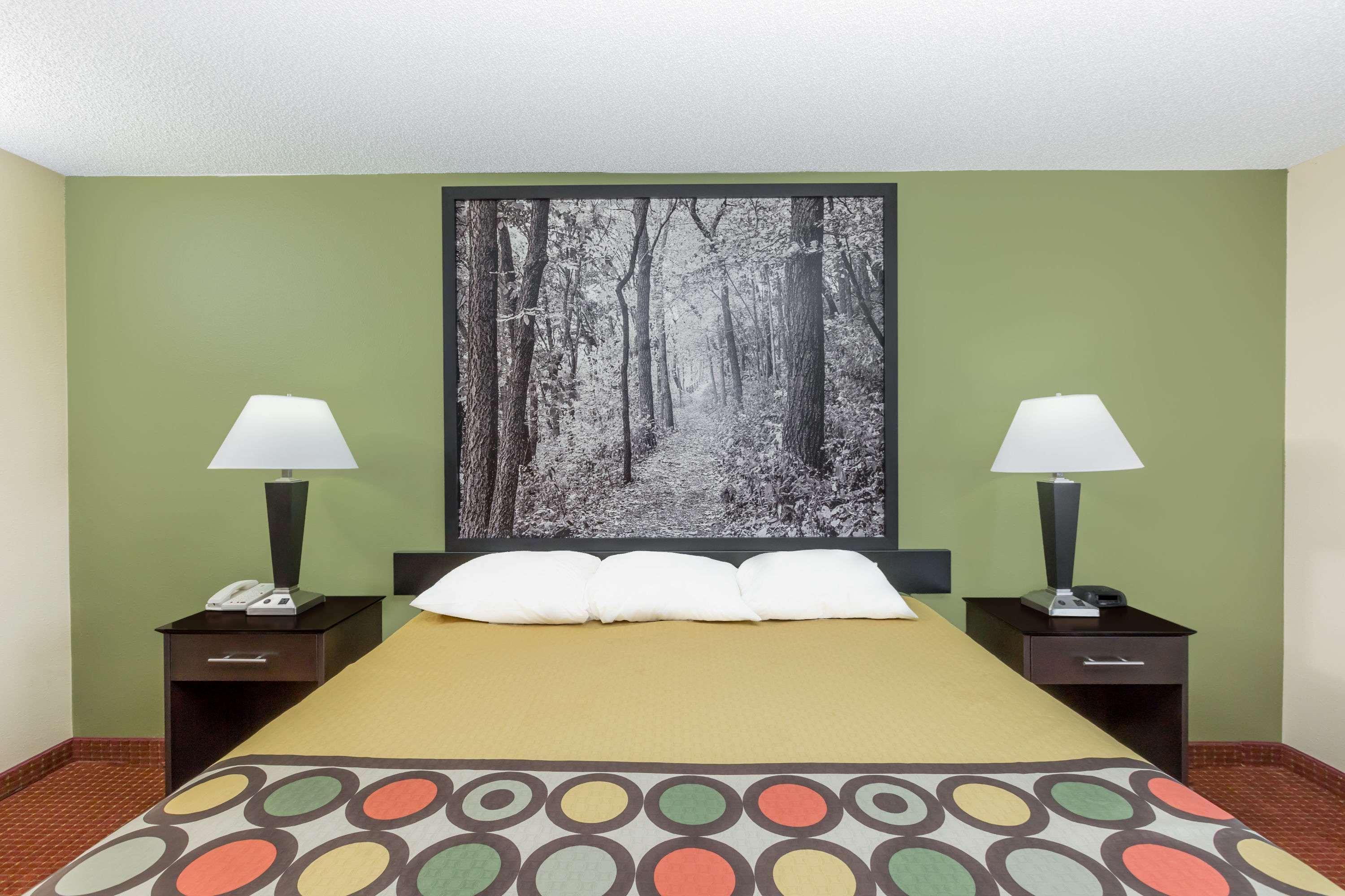 Super 8 By Wyndham Grinnell Ia Exteriér fotografie