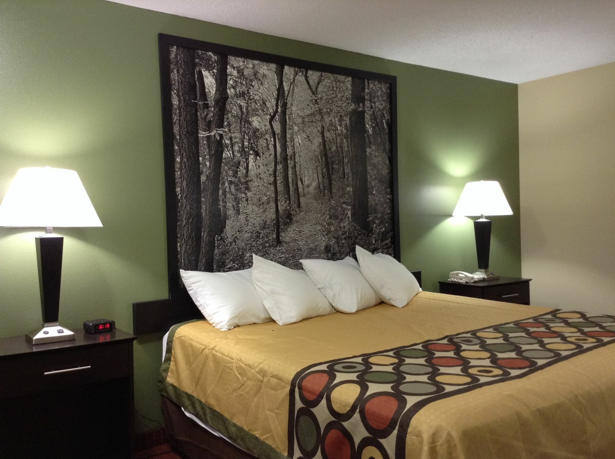 Super 8 By Wyndham Grinnell Ia Exteriér fotografie